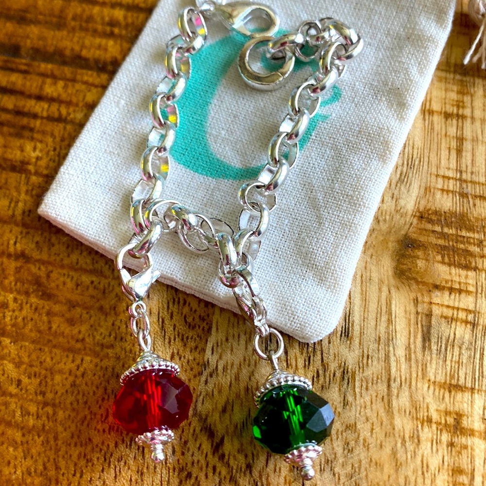 Origami owl 7” dangle bracelet with two crystal dangles